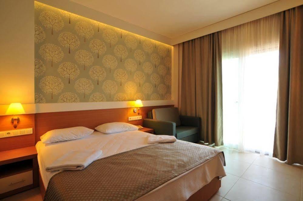 Dilekagaci Boutique Hotel And Beach Ortakentyahşi Exterior foto