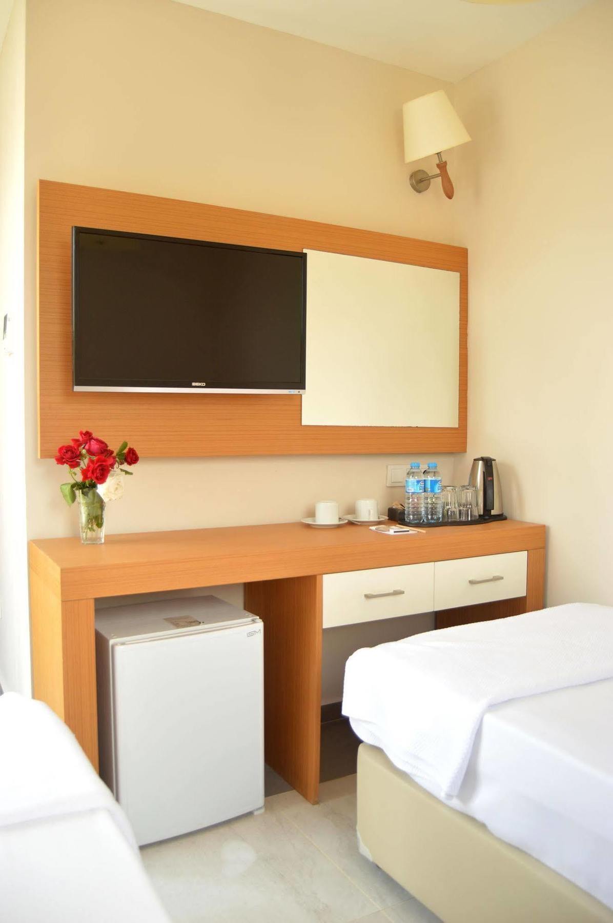 Dilekagaci Boutique Hotel And Beach Ortakentyahşi Exterior foto